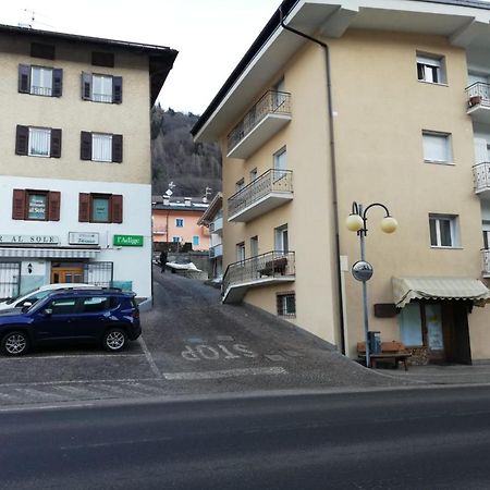 Casa Matteotti Mezzana Trentino Apartment Exterior foto