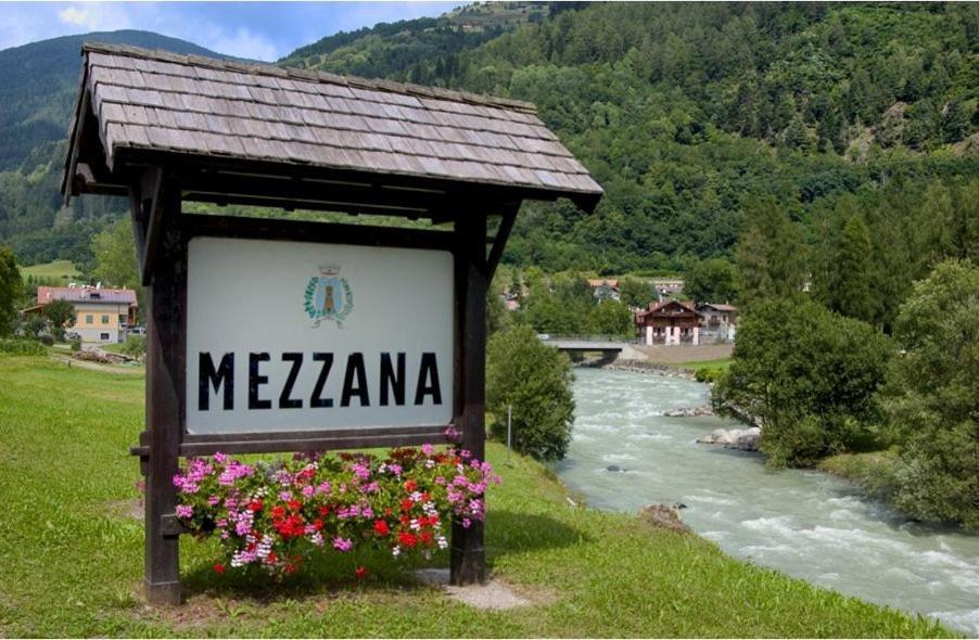Casa Matteotti Mezzana Trentino Apartment Exterior foto